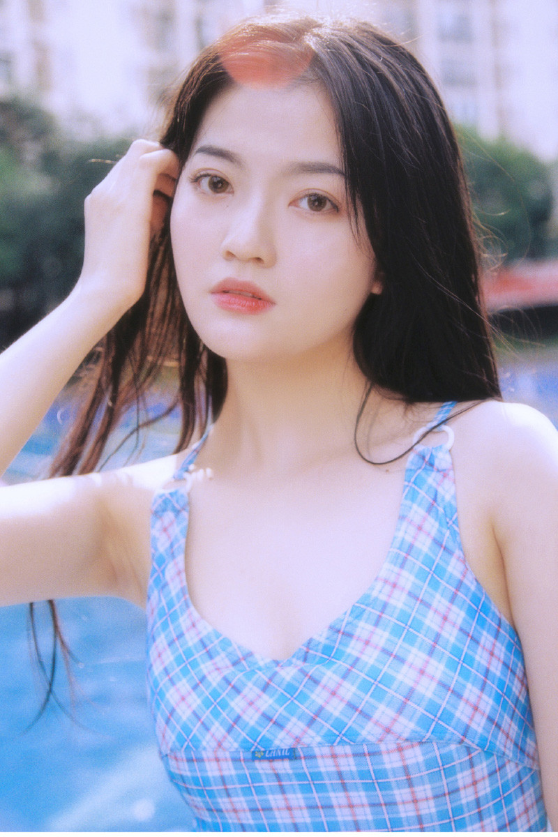 泳衣女韩版_泳装美女_韩国泳装美女