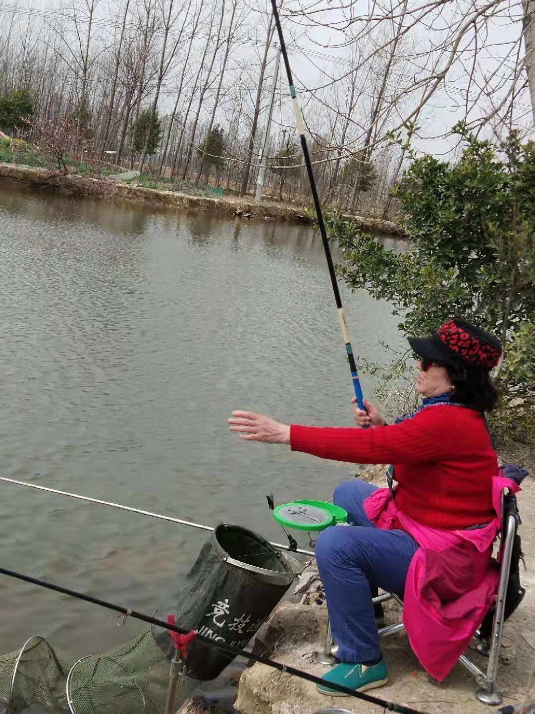 多拉a梦来钓鱼_哆啦a梦钓鱼游戏_多啦a梦钓鱼