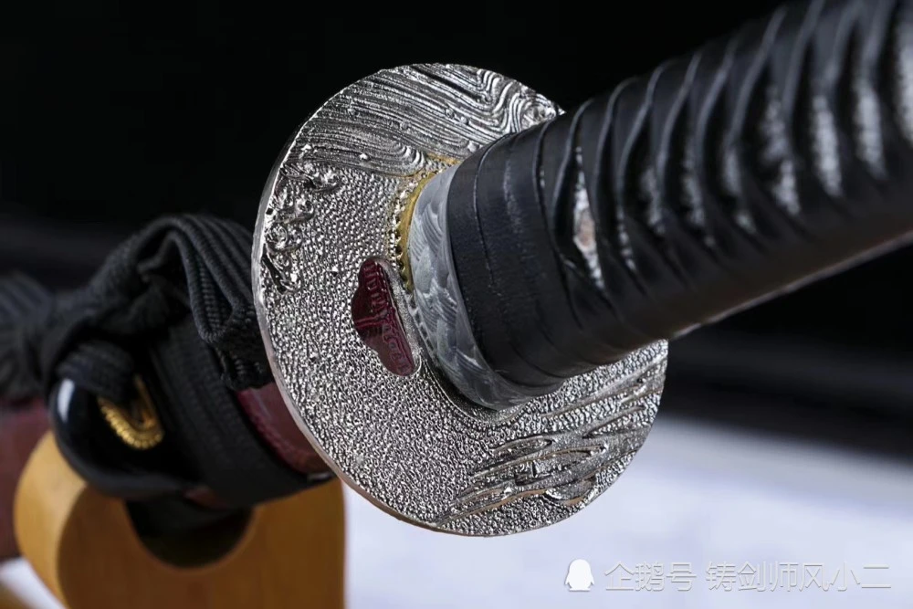 可以做手工装备的手游_手工装备怎么做_手工制作装备手机游戏